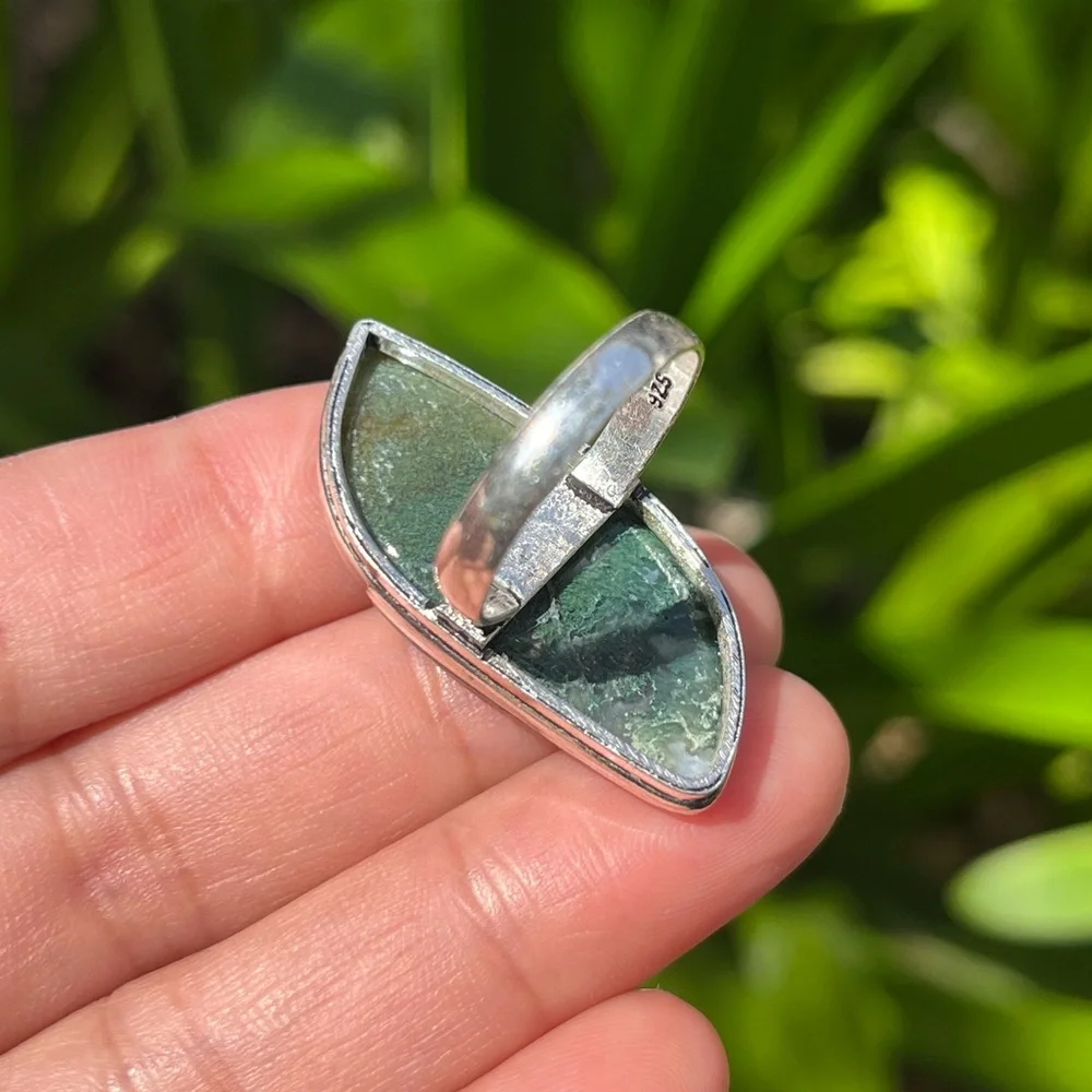 Size 8 Silver plated leaf shape moss agate‎ ring